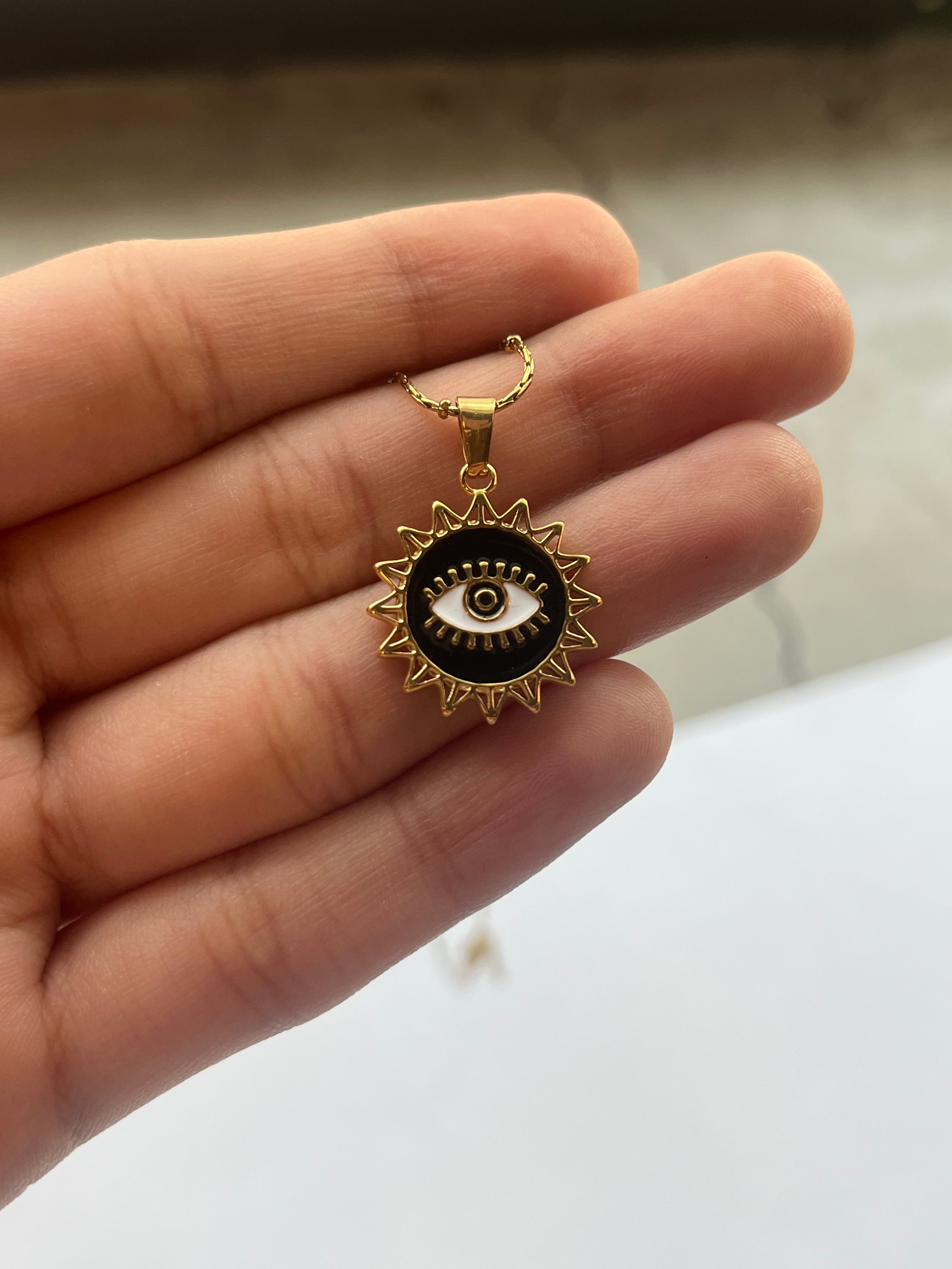 Petal Glow Pendant