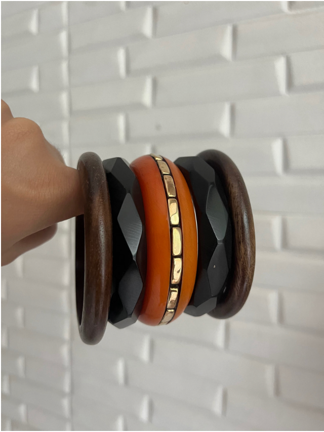 Amber & Onyx Faceted