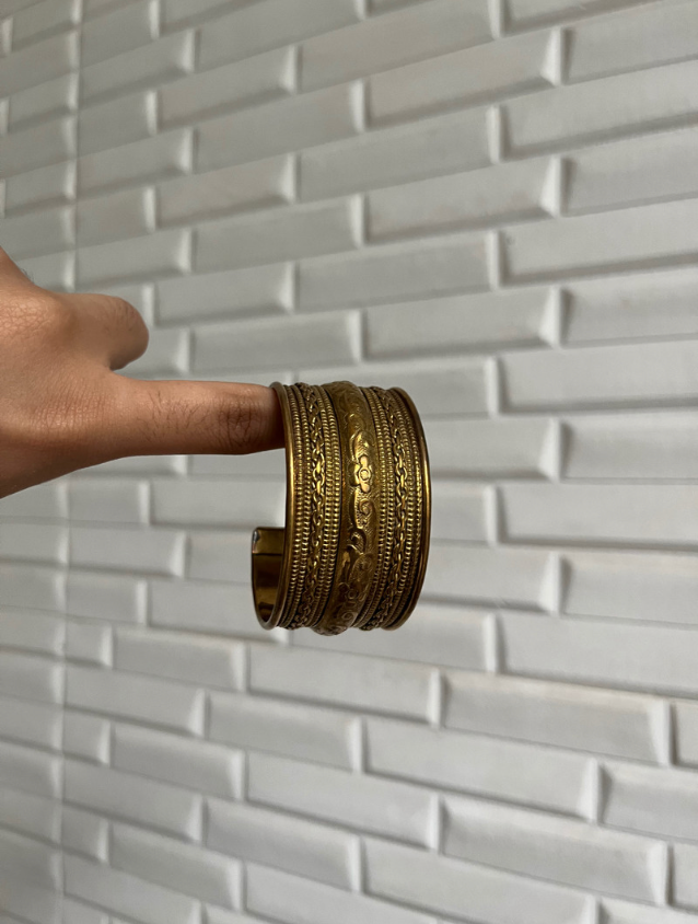 Vintage-Style Artisan